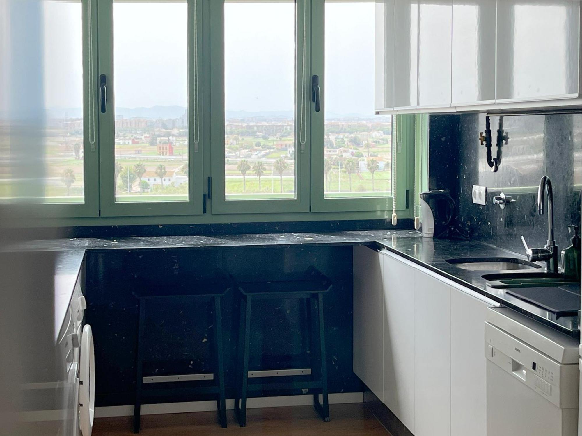 Stylish Well-Connected Beachfront Flat Valencia Eksteriør bilde