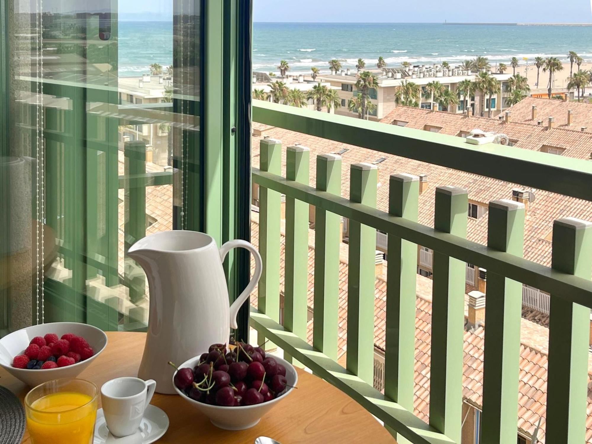 Stylish Well-Connected Beachfront Flat Valencia Eksteriør bilde