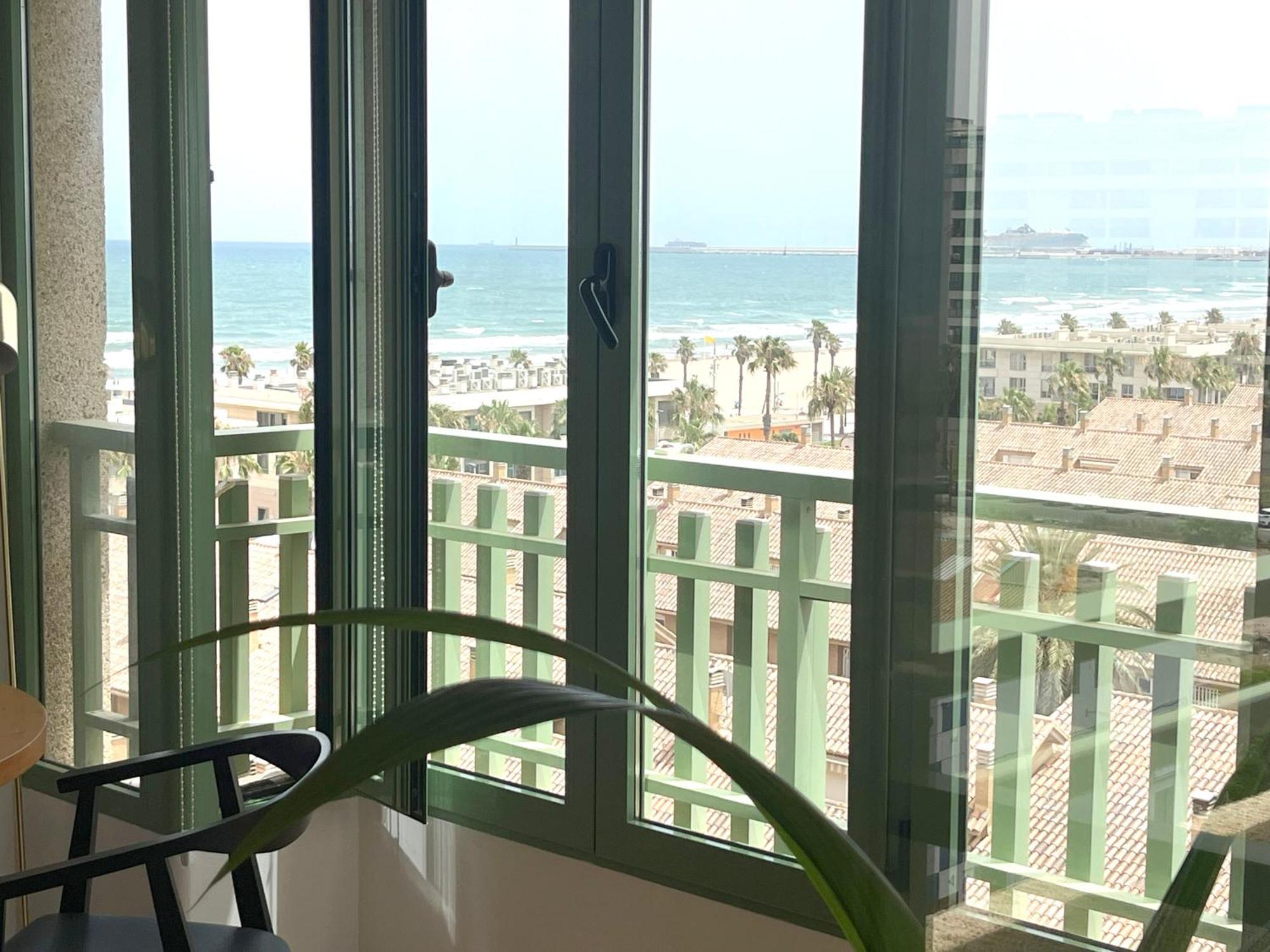 Stylish Well-Connected Beachfront Flat Valencia Eksteriør bilde